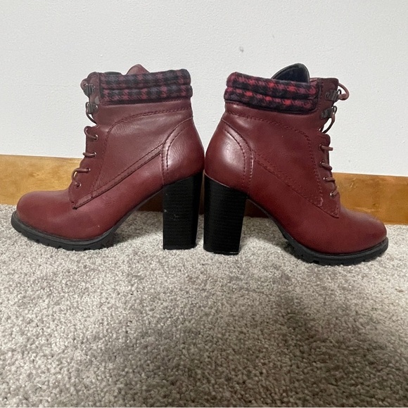 Dolce by Mojo Moxy WitchyFaux leather Red-burgundy‎ ankle boot Whimsigoth Size 8 - Picture 4 of 12